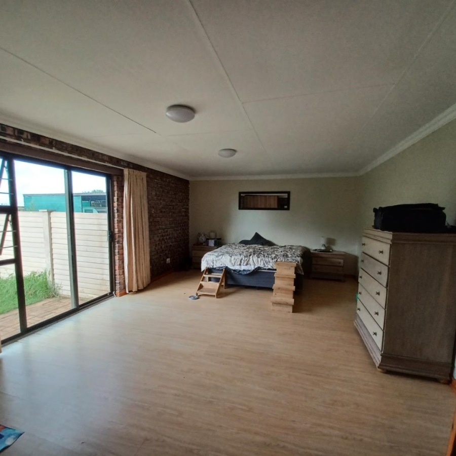 To Let 4 Bedroom Property for Rent in Quaggafontein Free State